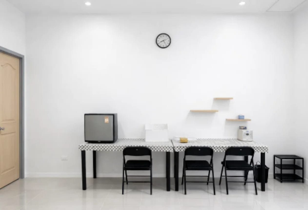 BELA E4U Academy — Yurt
